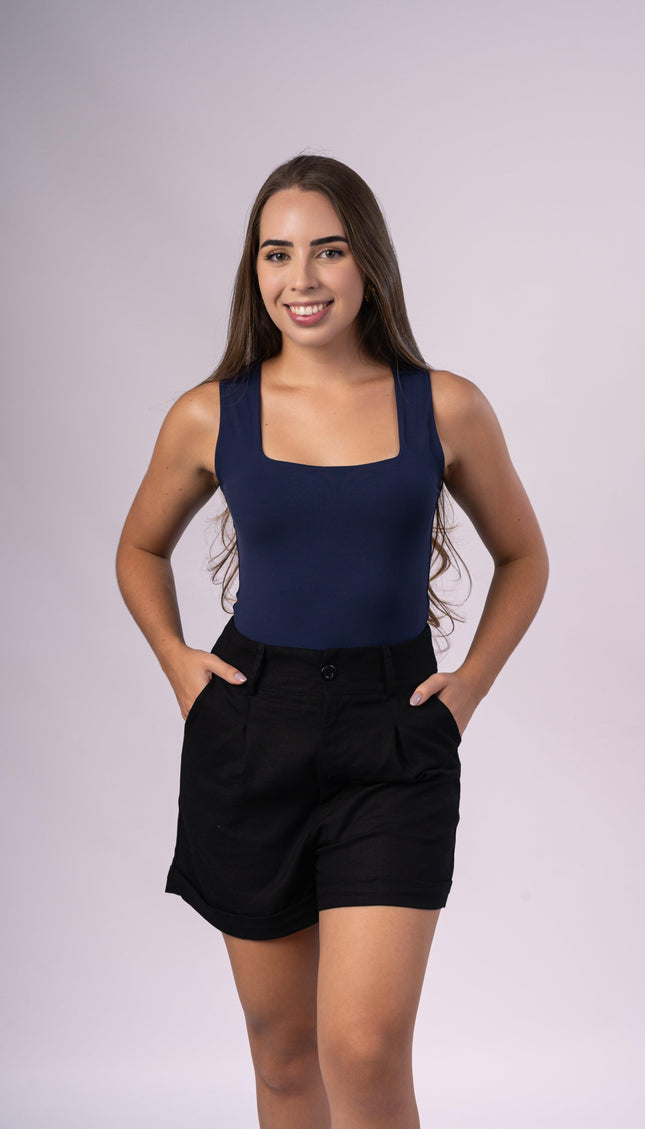 Short Linho em Alfaiataria - Preto